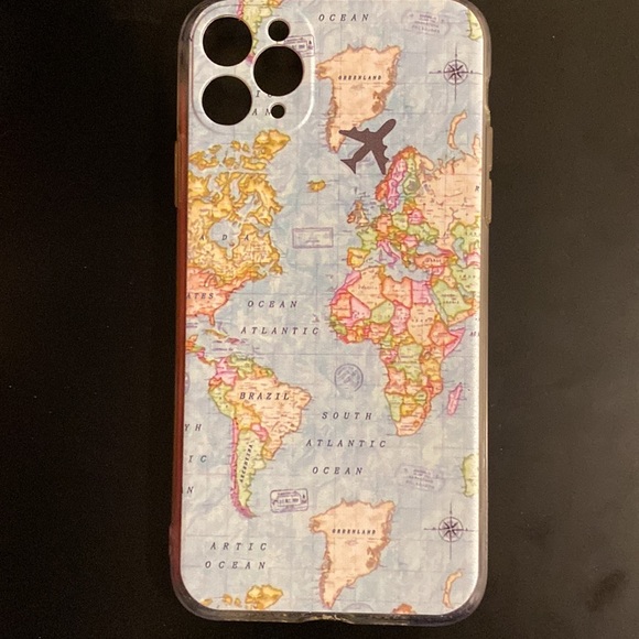 iPhone 11 Pro Max Cases - Picture 4 of 5